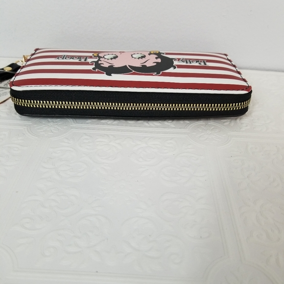Betty Boop stripped wallet wristlet - Picture 5 of 7